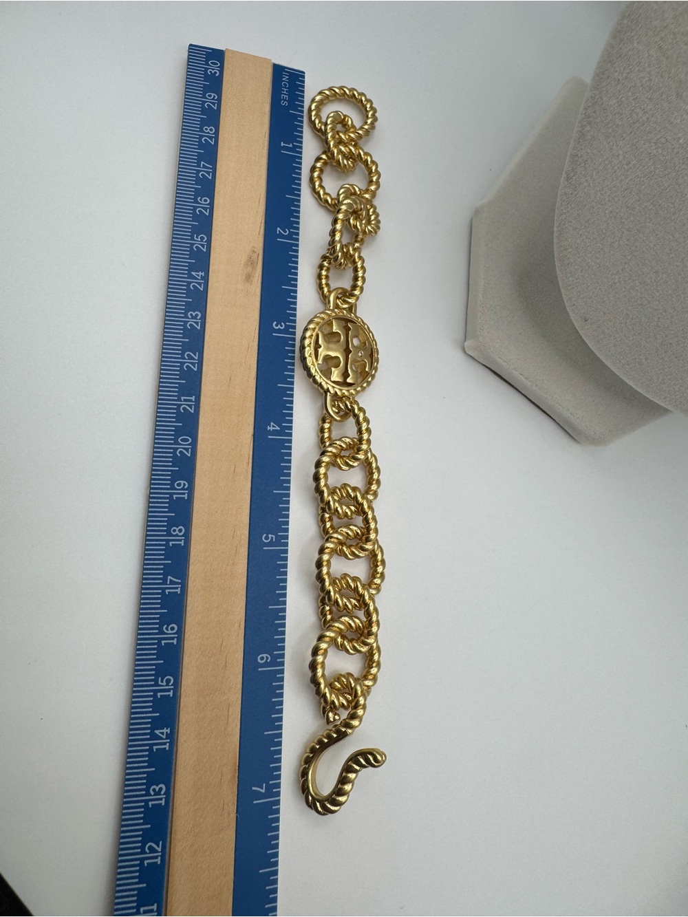 Tory Burch Gold Rope Link Chain Necklace with Round Medallion and bracelet set - Picture 7 of 7